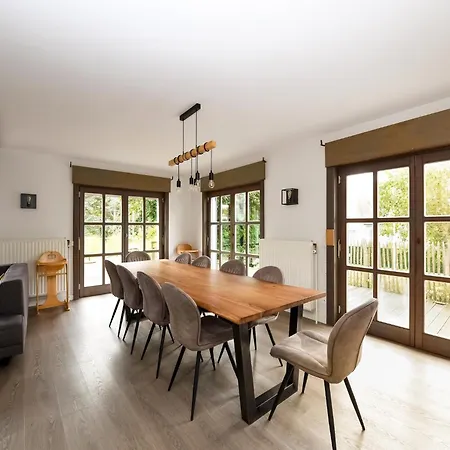 Near Sandy Beach, Cleaning Included Villa *